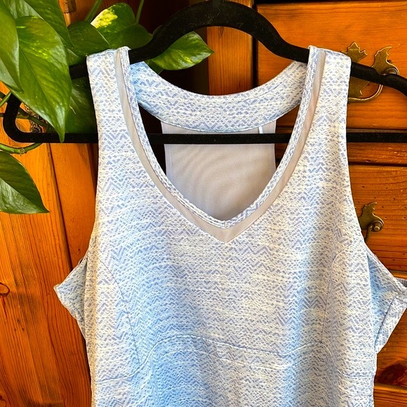 Mondetta built in bra stretchy travel dress - Picture 2 of 12